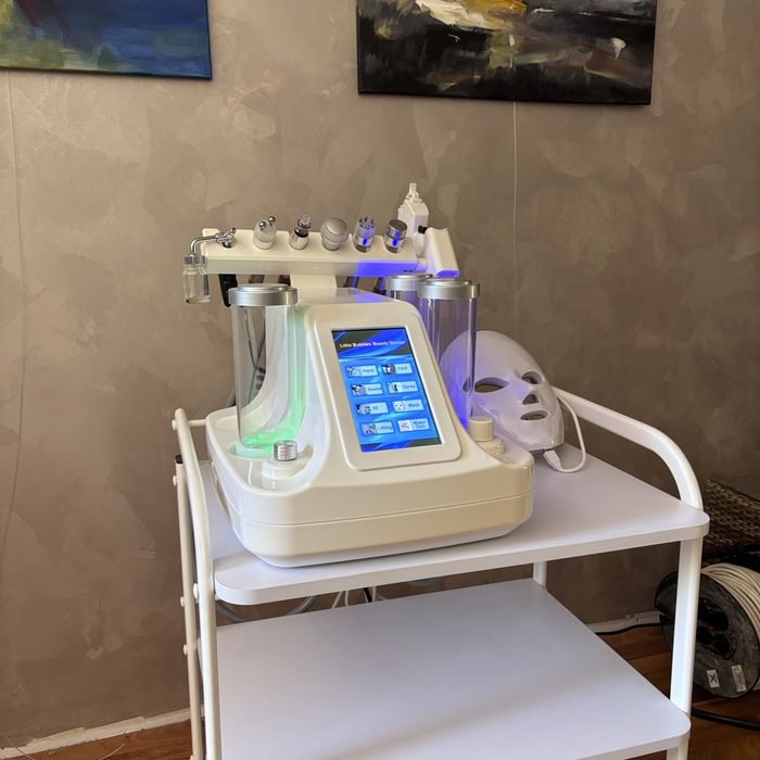 Aparat hidrodermabraziune 7 în 1 + mască LED + cărucior, nou, nefolosit