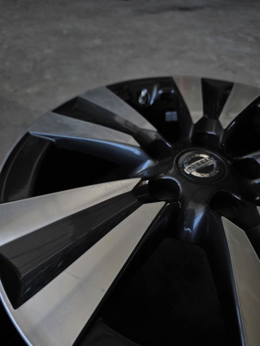 Джанти 17 / 5х114,3 - Nissan Pulsar и др. 5x114,3