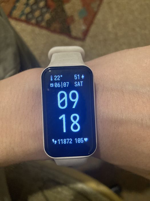 Продаю amazfit bend 7