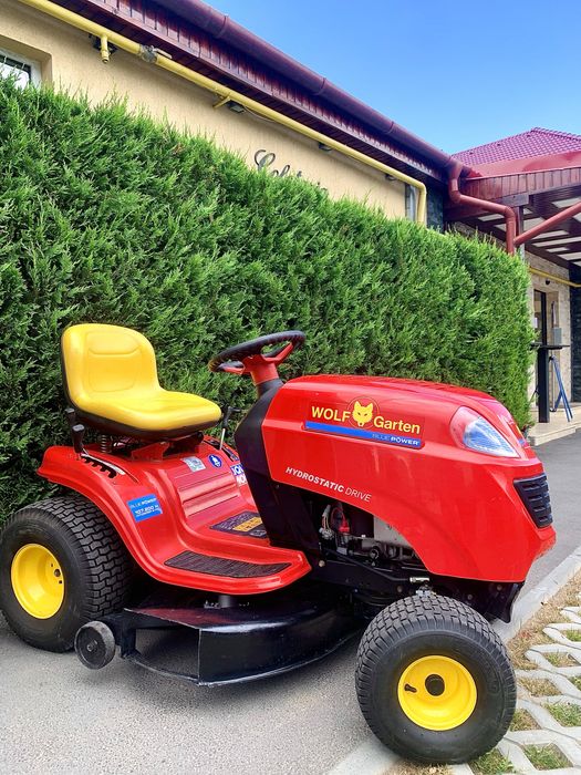 Tractoras de tuns iarba Wolf Garten v2 Profesional