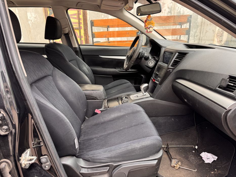 Subaru Outback Face automatic на части