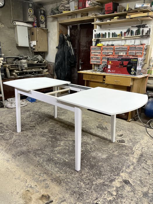 Новый обеденный стол