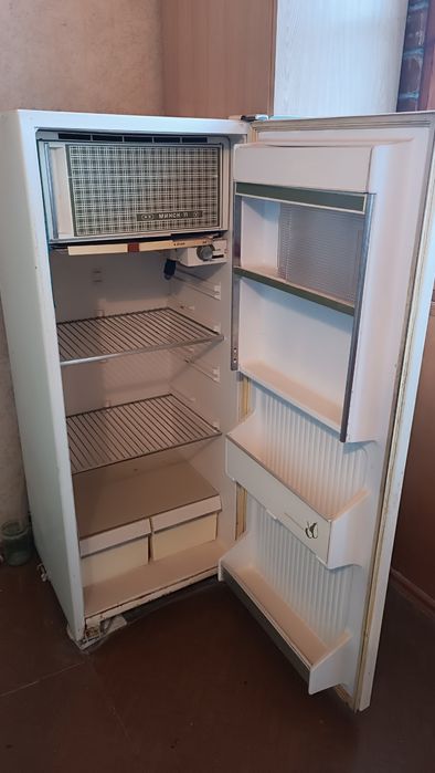 Продается холодильник Минск -11