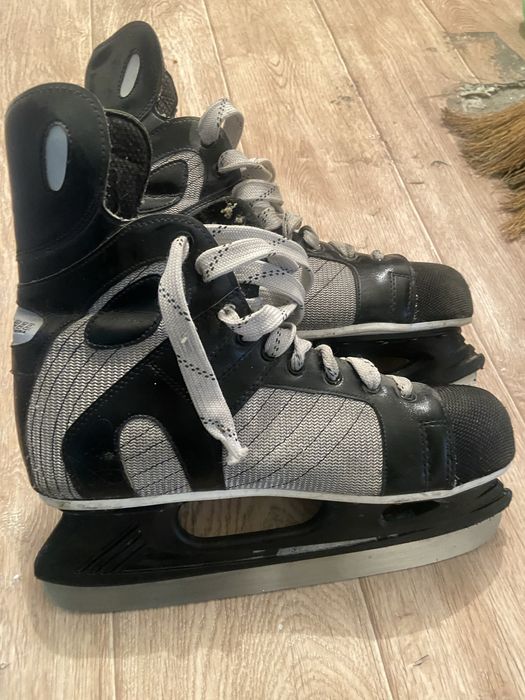 Коньки в хорошем состоянии