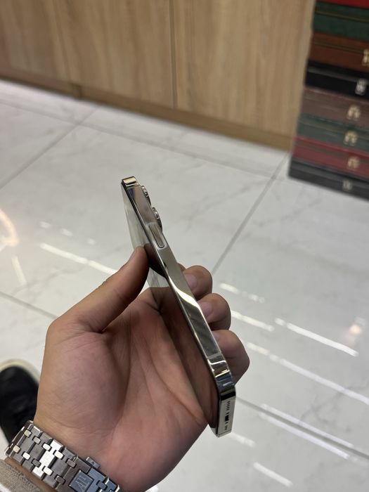 iPhone 14 Pro Gold 128gb