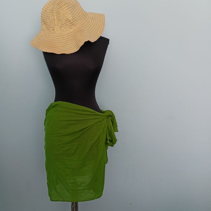 Нови Парео за плаж различни видове