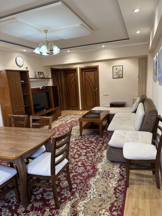 Ц-1 Сквер Амира Темура 3/5/9