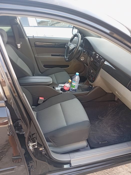 Продам срчно жентра 2022 автомат