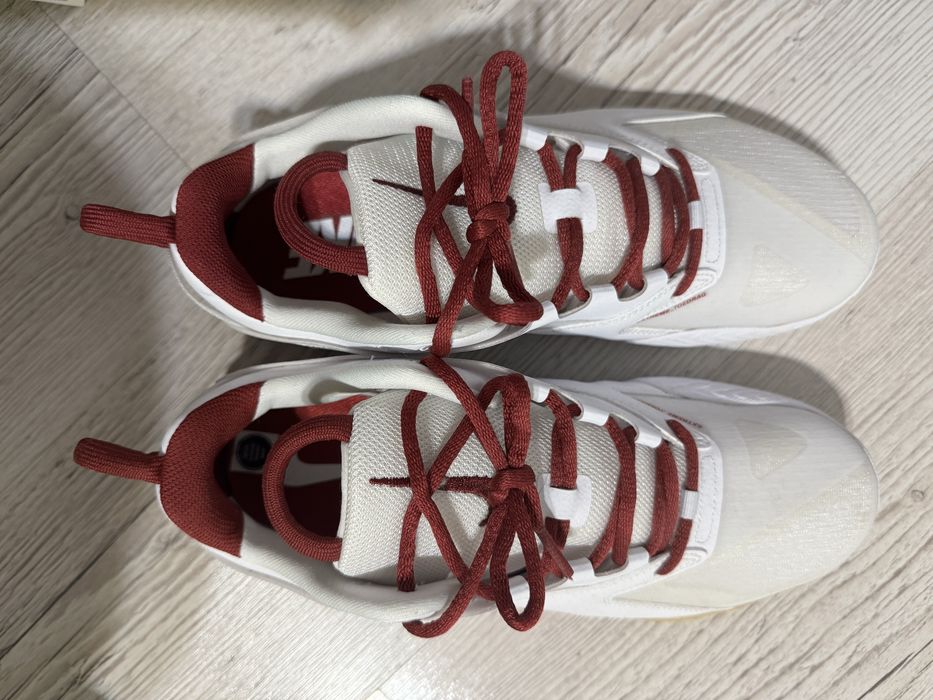 Кроссовки для тенниса