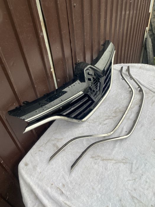 Grila radiator renault megane 4 2016-2020