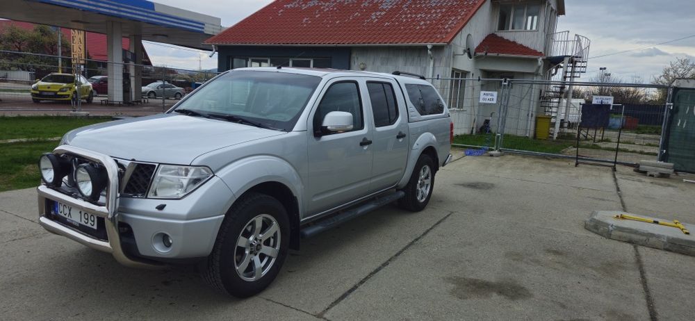 Nissan navara 2.5 diesel 4x4 automata