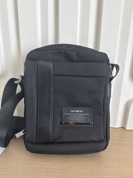 Samsonite сумка через плечо