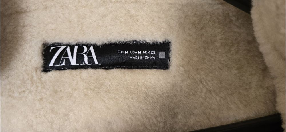 . Ново. Дамско кафяво палто от 
 изкуствен велур и изкуствена овча