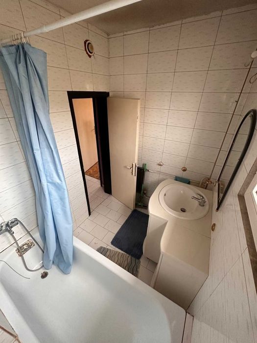 Продава се Четиристаен апартамент в Пловдив, Център - 126 кв.м за 2056 €/кв.м - Снимка #9