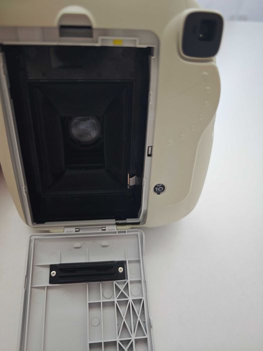 Aparat foto instant
