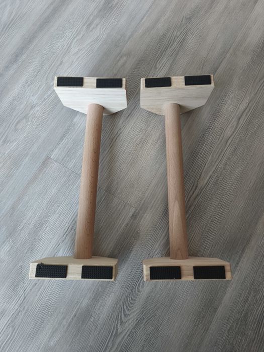 Дървени паралети и гимнастически халки с колани