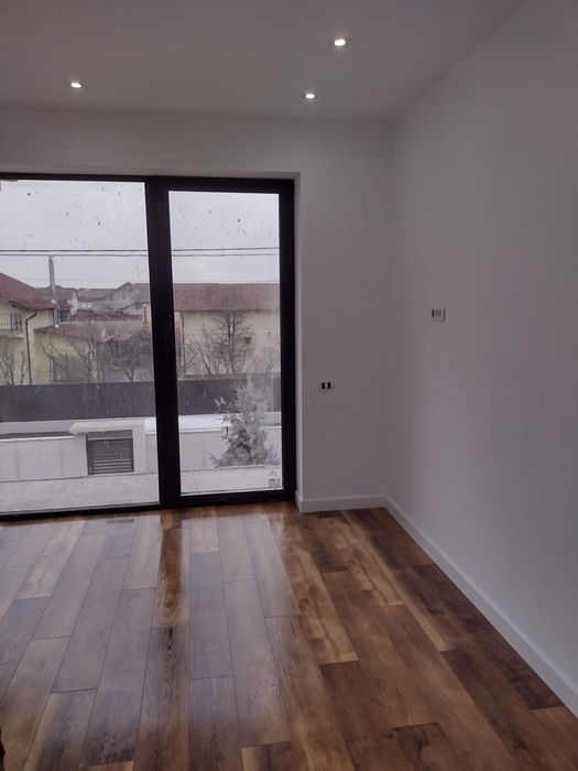 Zugrav cu experiență – Glet, lavabilă, reparații complete