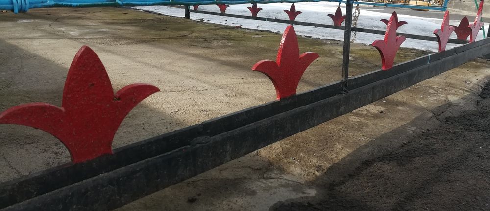 Металлические узор