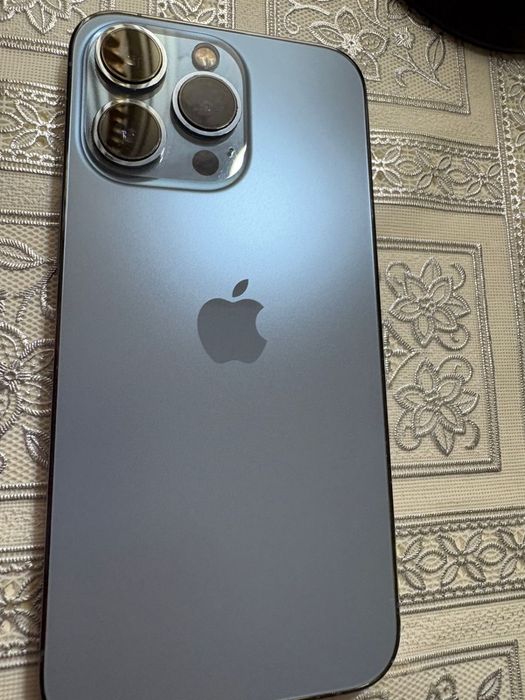iphone 13 pro идеал, не ремонтировался