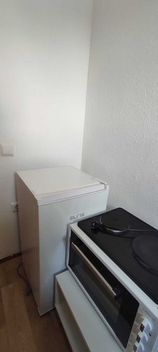 Дава се под наем Двустаен апартамент в Асеновград - 60 кв.м за 204 € - Снимка #5