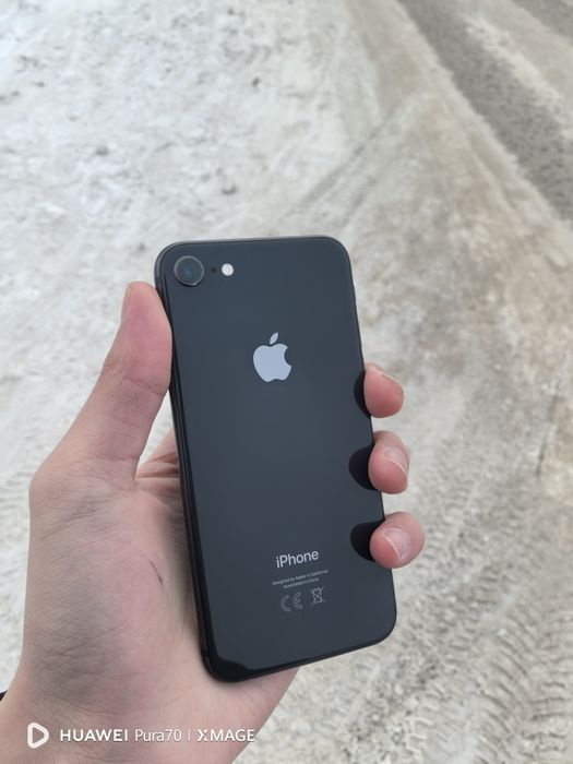 Продам Айфон 8 64гб