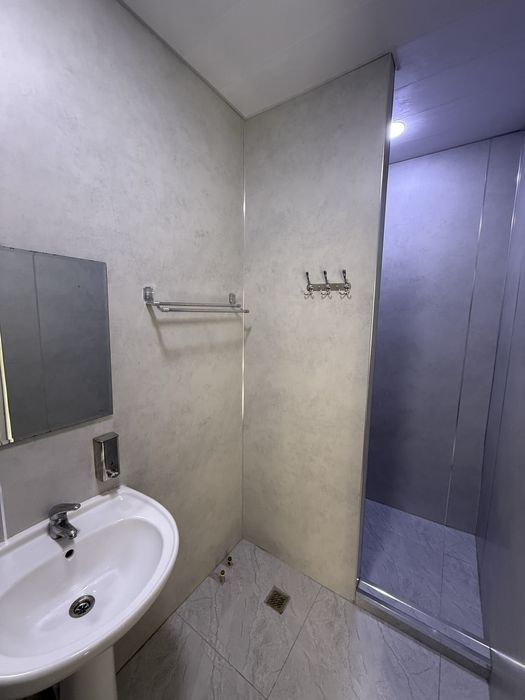 Ойбек метро. Гострица в центре от 80,000 со всеми ужобствами.