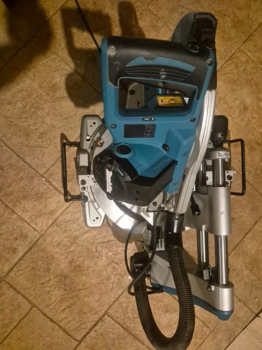 Circular Makita LS 1019L