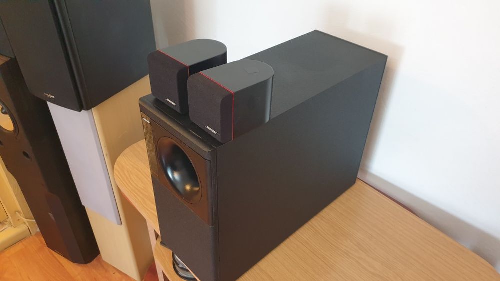 Subwoofer Bose Acoustimass 5 series II