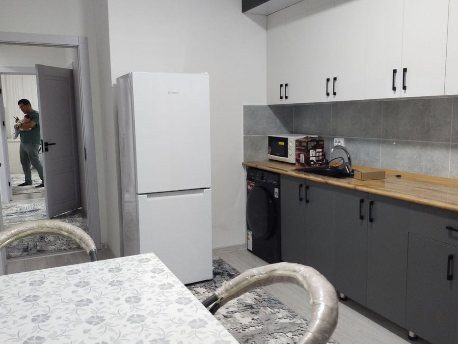 Vodnikda qizlar va ayollar uchun Bezmakler kvartira