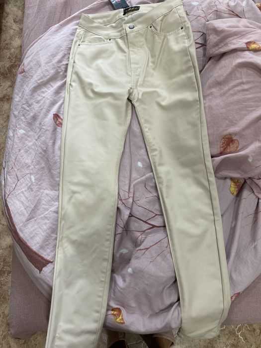 Продам вещи для девушки 42-44 р