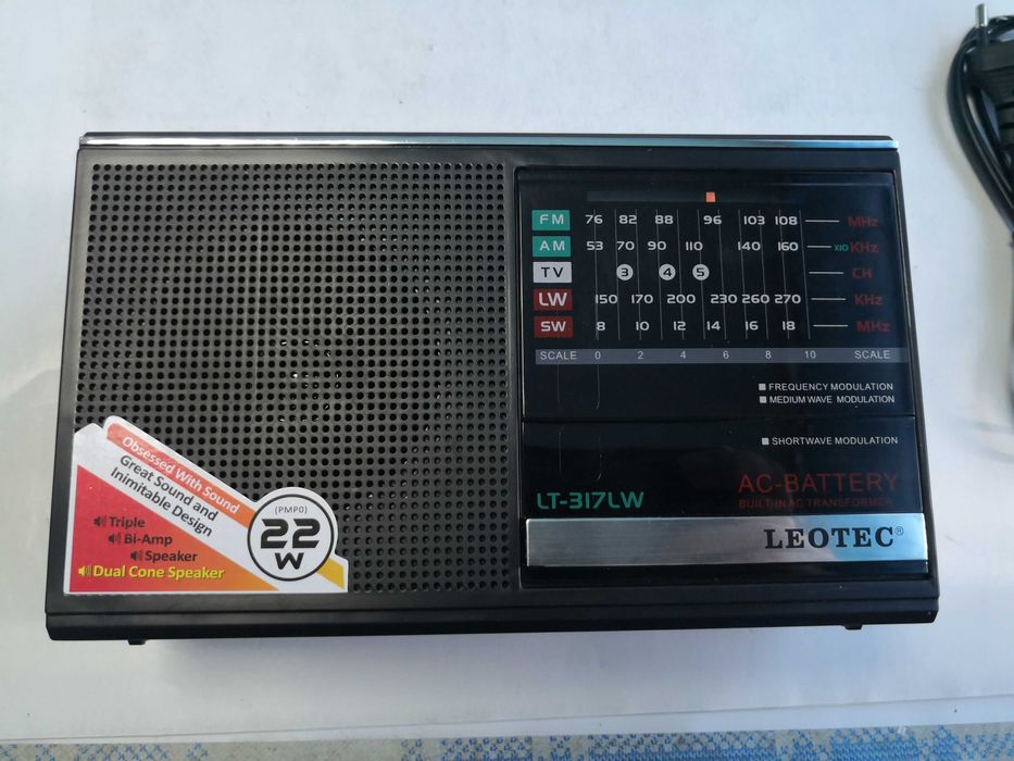 Radioreceptor portabil Leotec