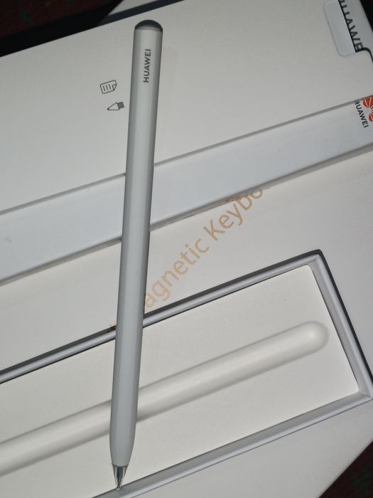HUAWEI M-Pencil.