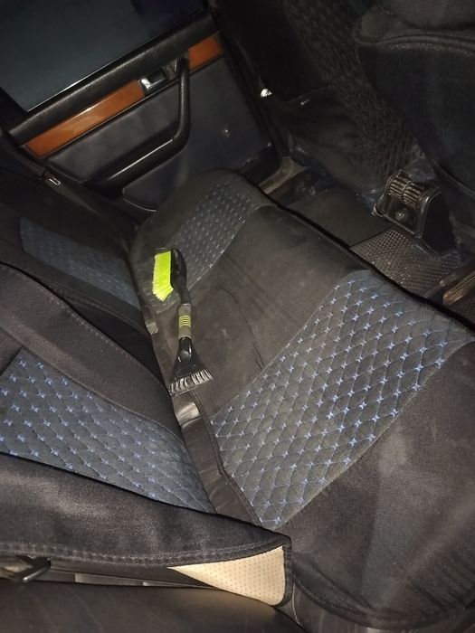 Продам авточехлы, состояние хорошее .