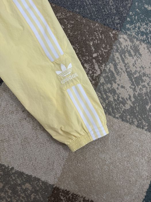 Дамско долнище Adidas