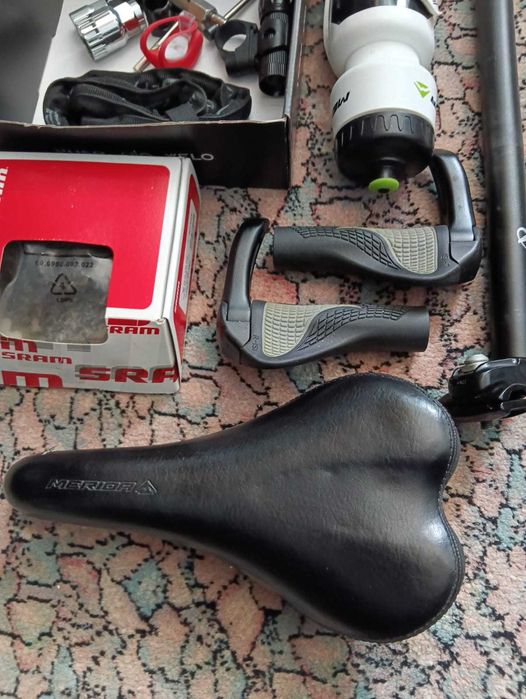 Lot Piese Bicicleta Accesorii Merida / Scott / Trek