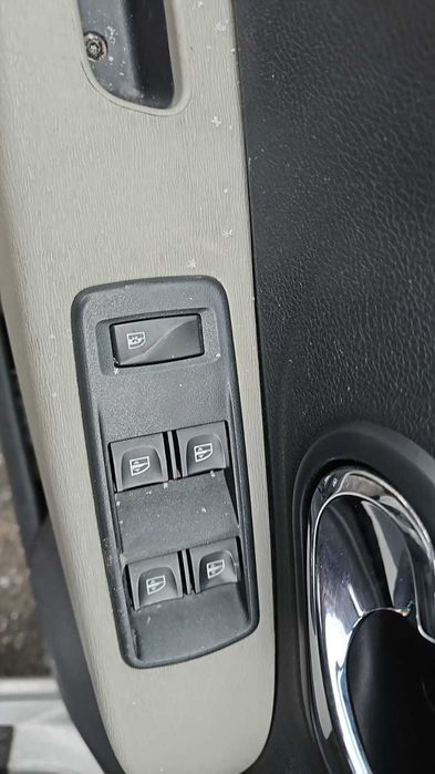 Dezmembrez Dacia lodgy 2012 1.5 DCI euro 5
