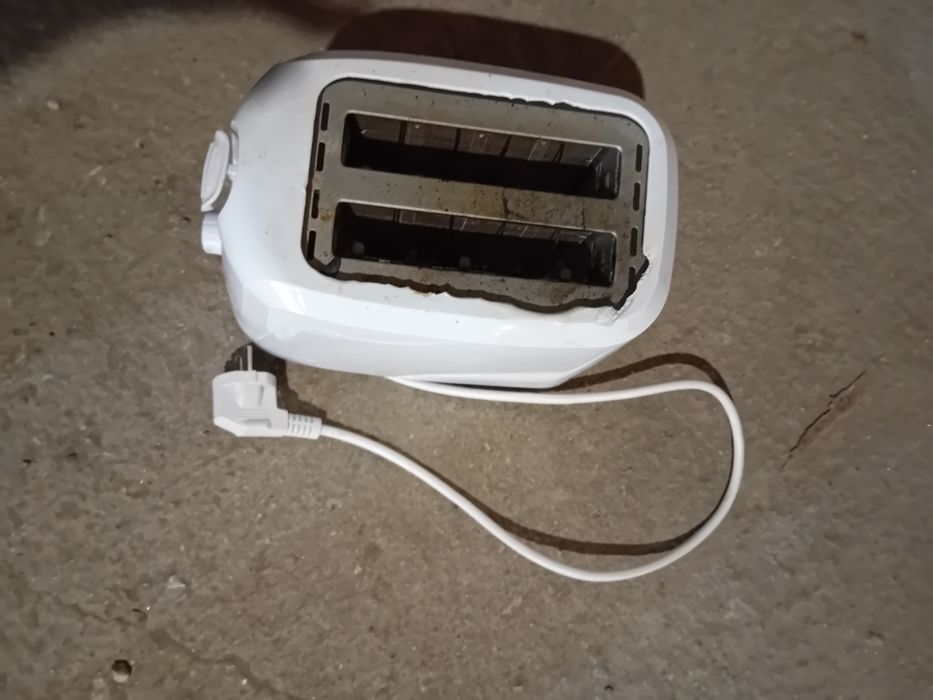 Тостер за две филии