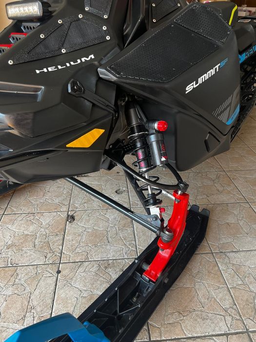 Ski-doo summit  SP 146 2019 167cp