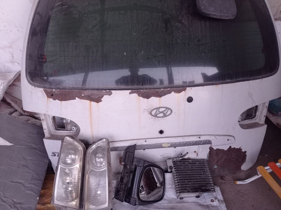 Запчасти для Старекс, Шины  с дисками BMW r15