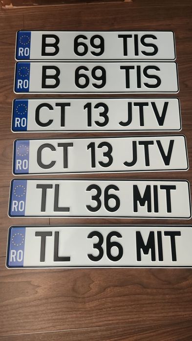 Plăcuțe auto  ornamental