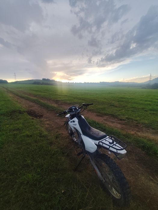 Эндуро 250 кубов