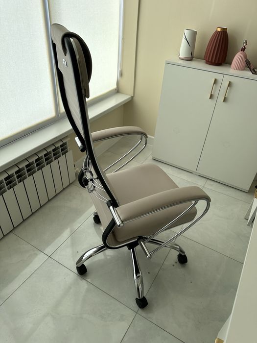 Продам кресло директора