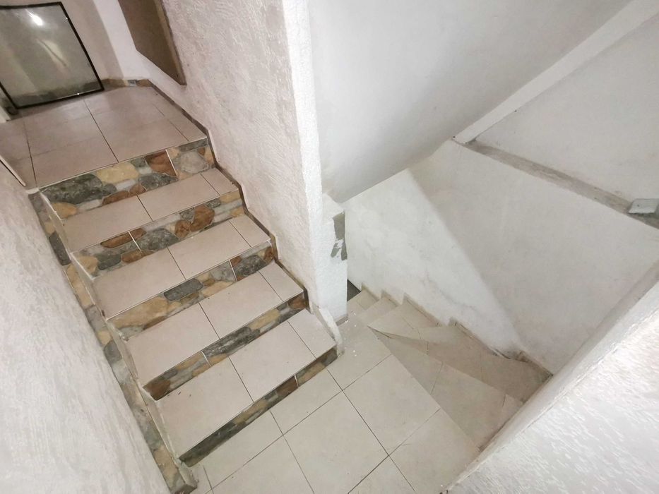 Дава се под наем Двустаен апартамент в Бургас, Възраждане - 55 кв.м за 125 € - Снимка #8