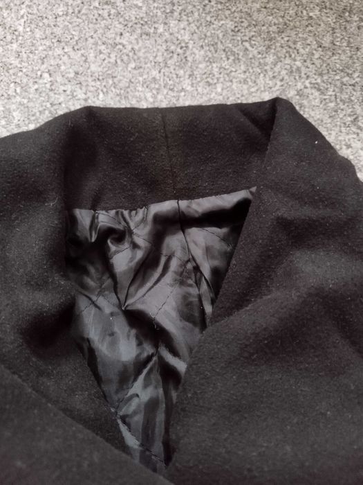 Черно зимно палто