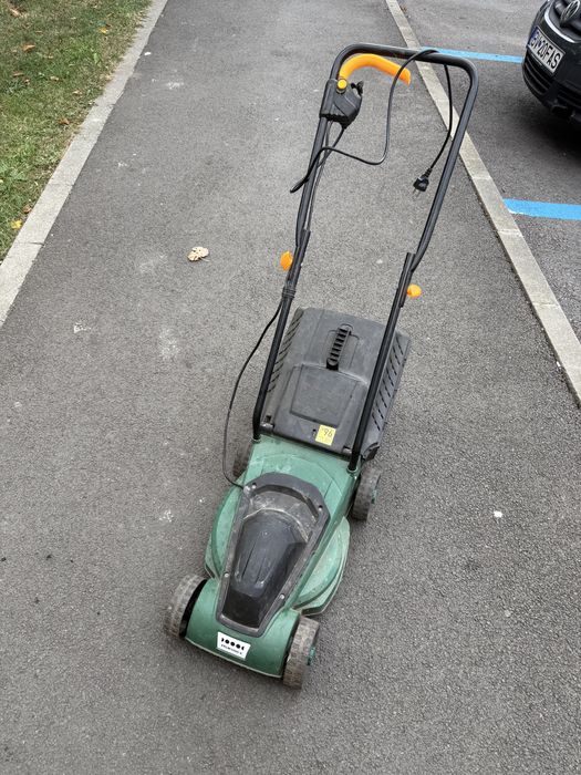 Masina electrica pentru tuns iarba /gazonul
