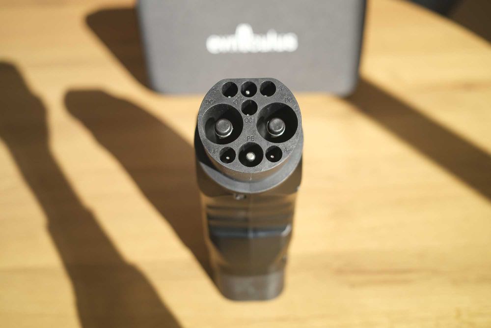 Адаптер CCS2-GBT (300А DC) Китайски EV Преходник VW iD BYD Tesla