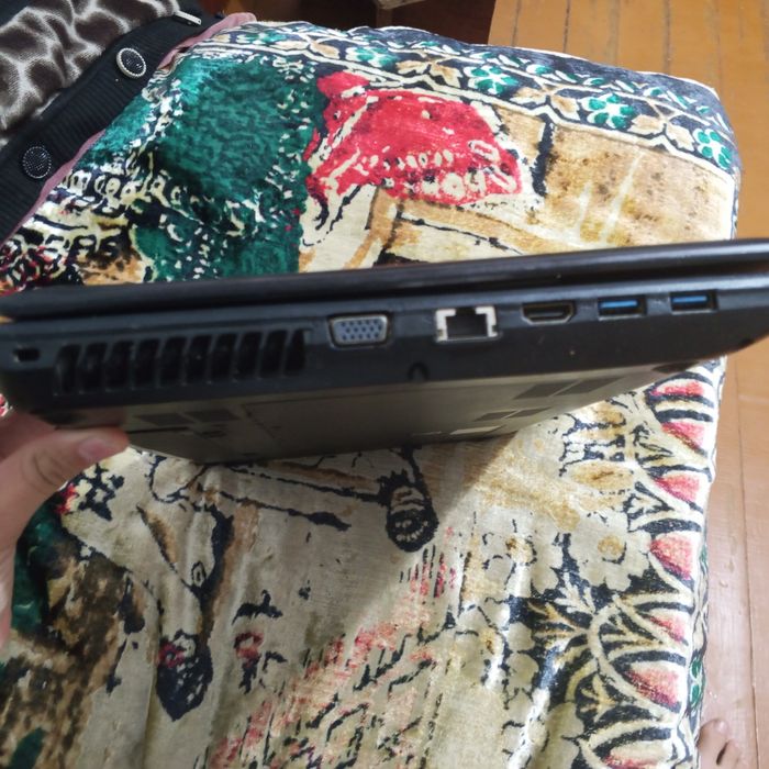 Черный Ноутбук Lenovo