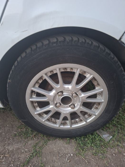 Stopuri triple spate Ford Fiesta 2008-2016