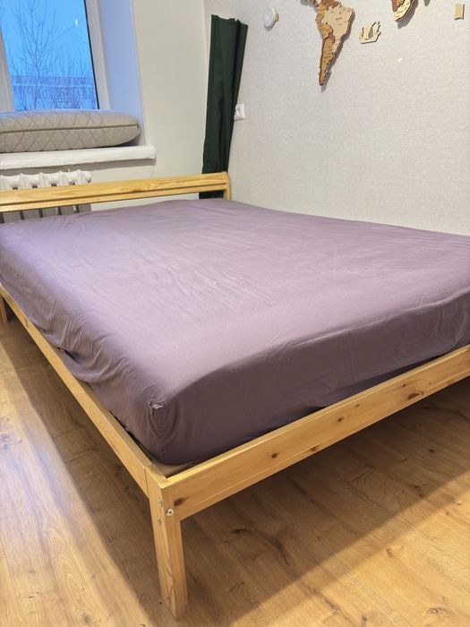 Кровать ikea с матрасом