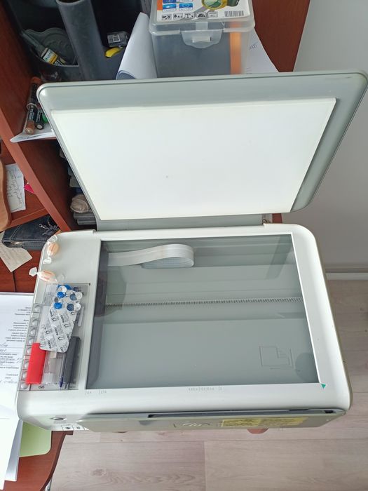 Продам принтер hp